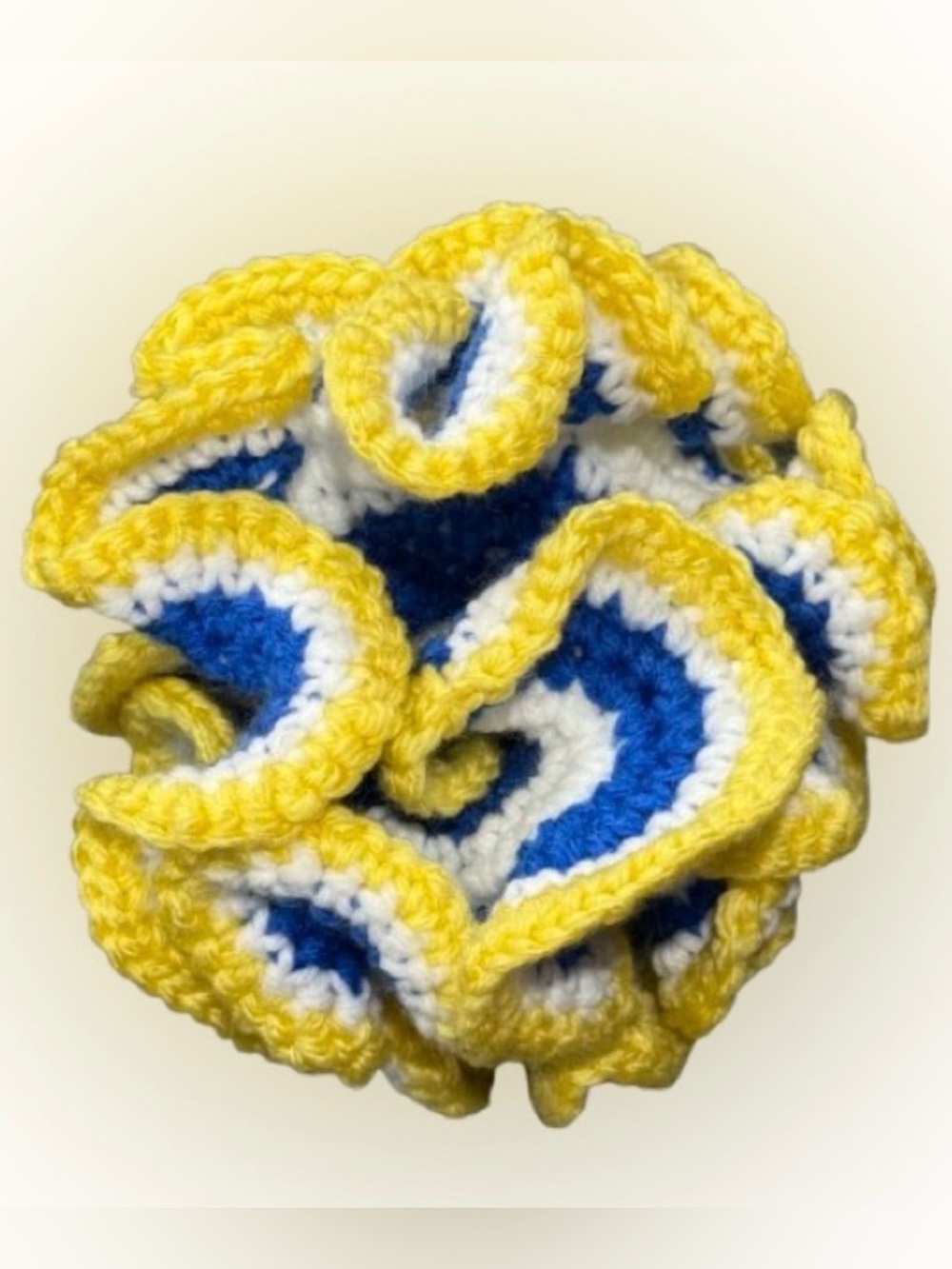Handmade center pull fidget toy